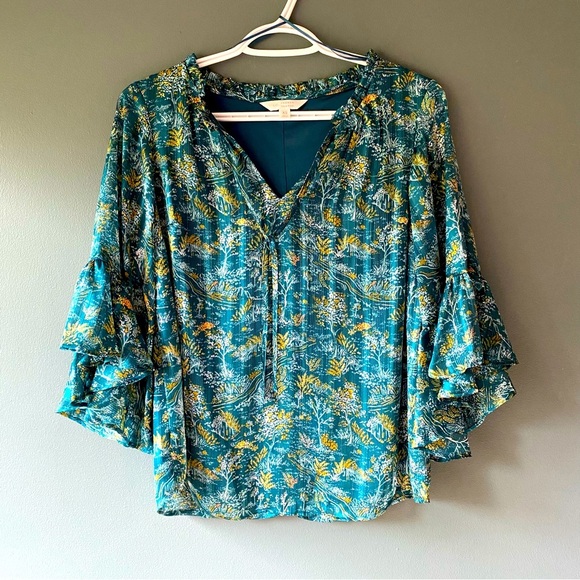 Lauren Conrad Floral Frenzy Ruffled 3/4 Sleeve Blouse, Bell Sleeves, Western - Picture 4 of 14